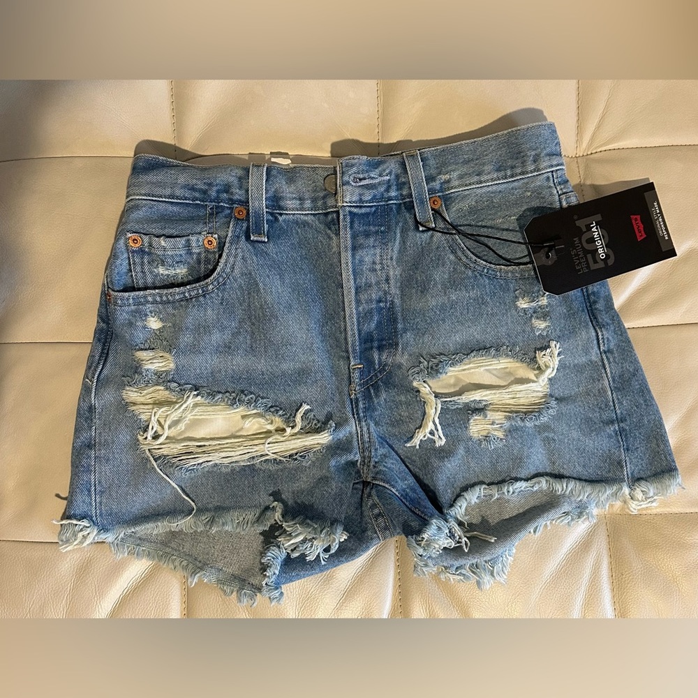Levi’s 501 High Rise Women’s size 25